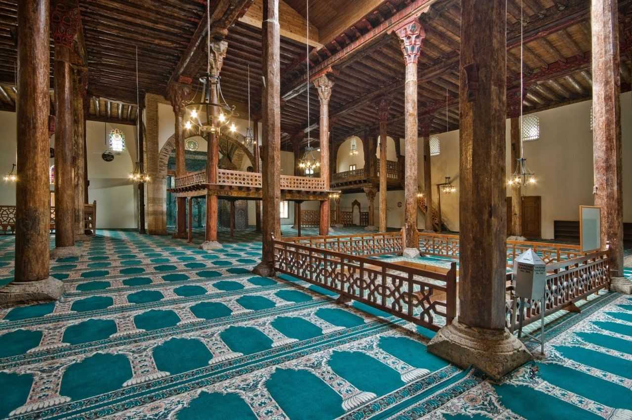 Cami Avizelerinde Kalite Nasıl Anlaşılır? Cami Avizelerinde Kalite Nasıl Anlaşılır?